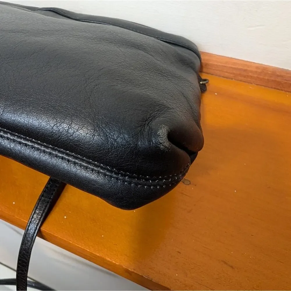 Vintage Etienne Aigner Black Leather Convertible Crossbody Clutch